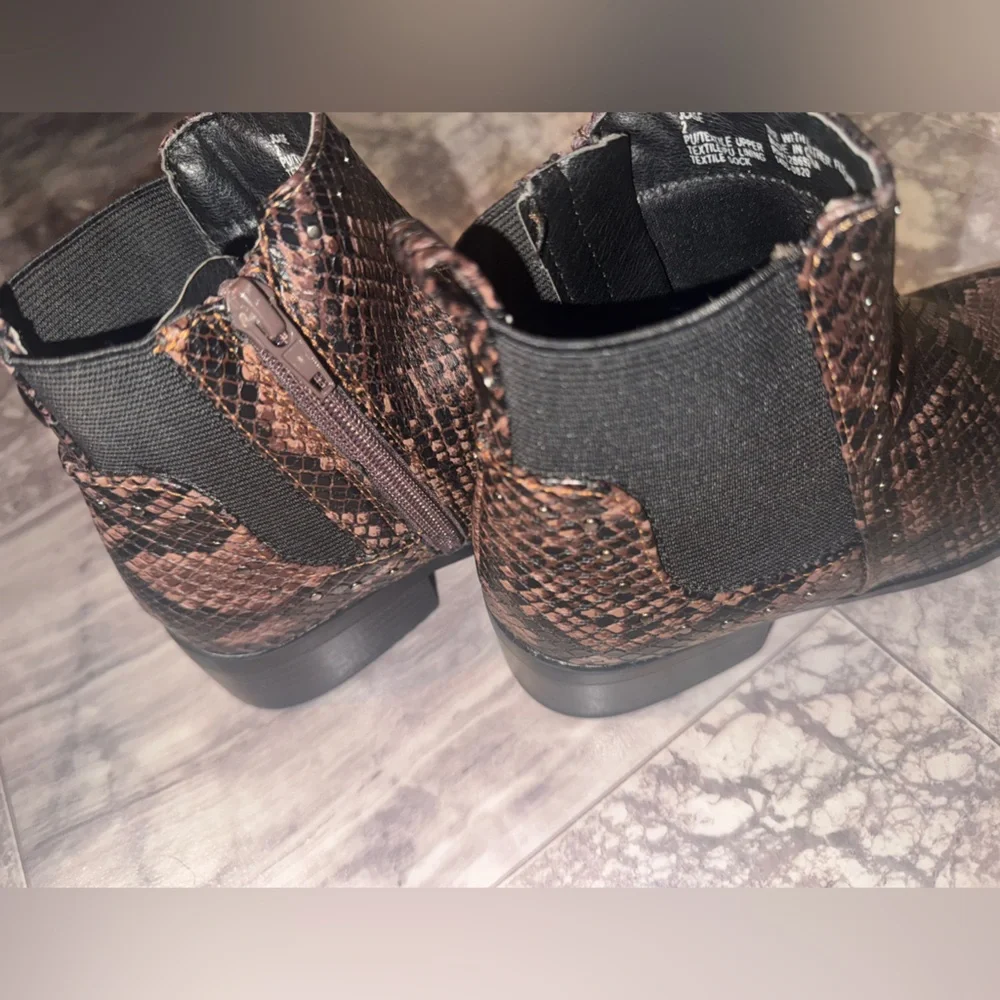 Steve Madden JCase Girls Snakeskin Chelsea Ankle Boots Brown Black Size 2